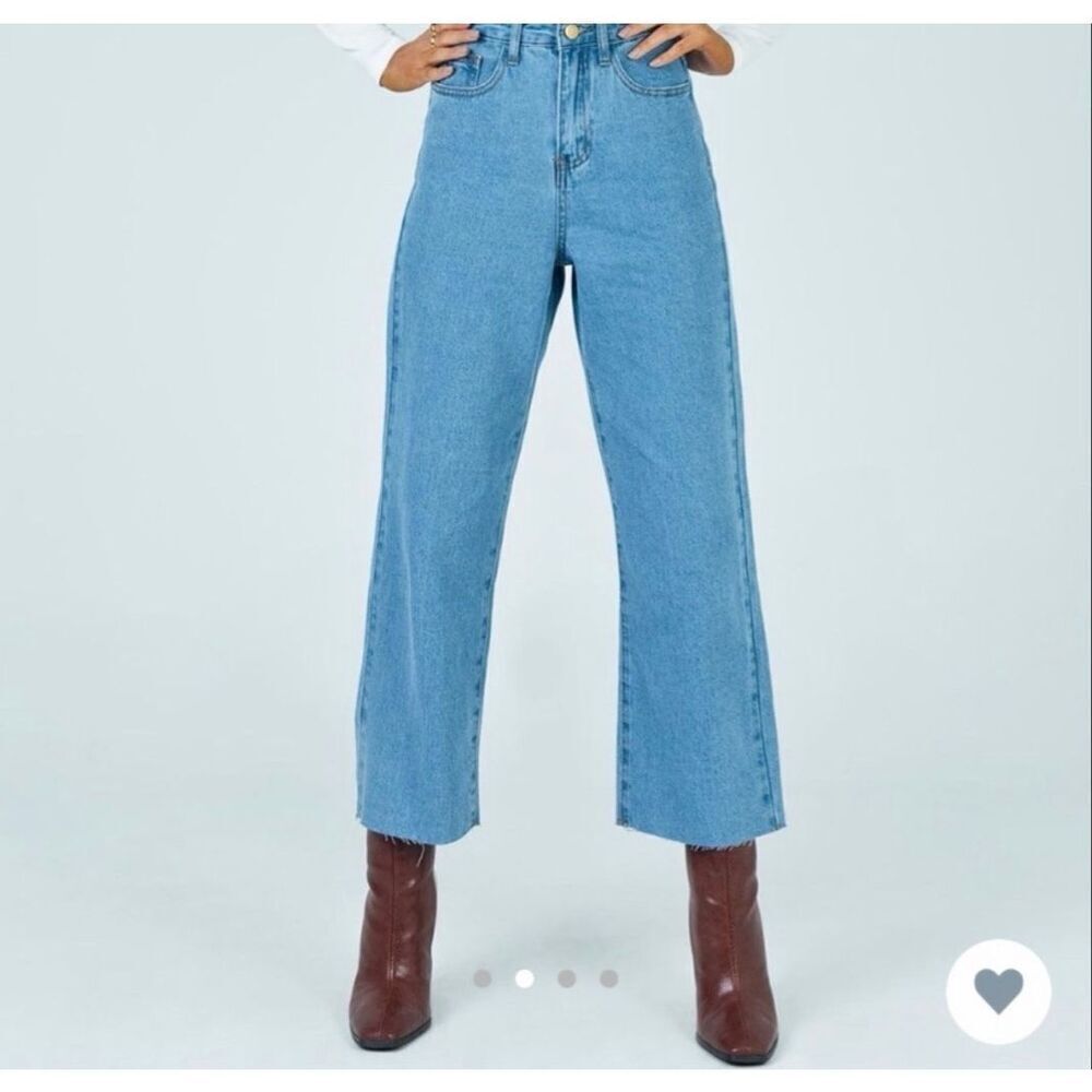 New Princess Polly Ruby Cropped Mid Wash Jean Size 6
